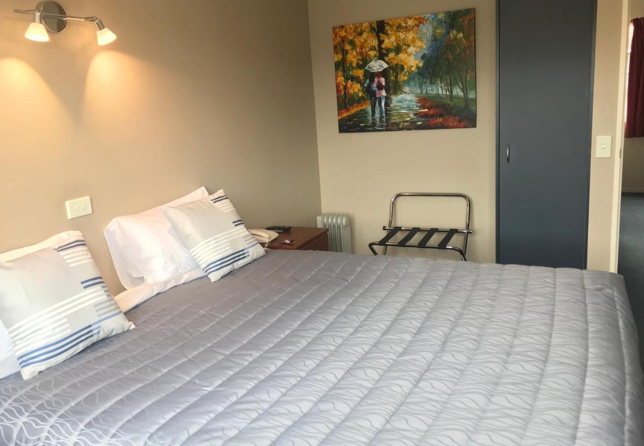 Phoenix Motels Temuka Buitenkant foto