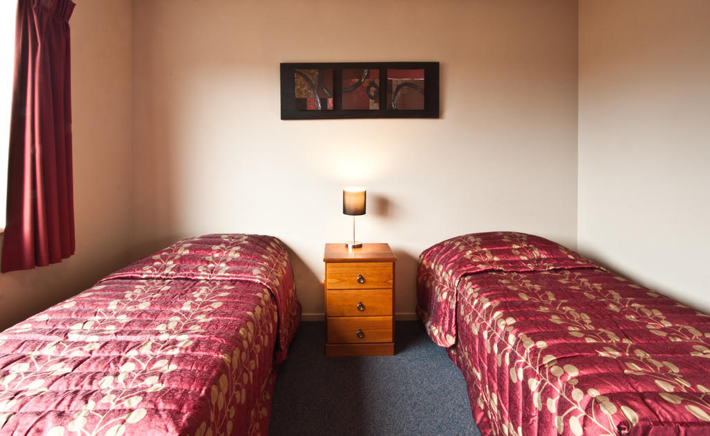 Phoenix Motels Temuka Buitenkant foto