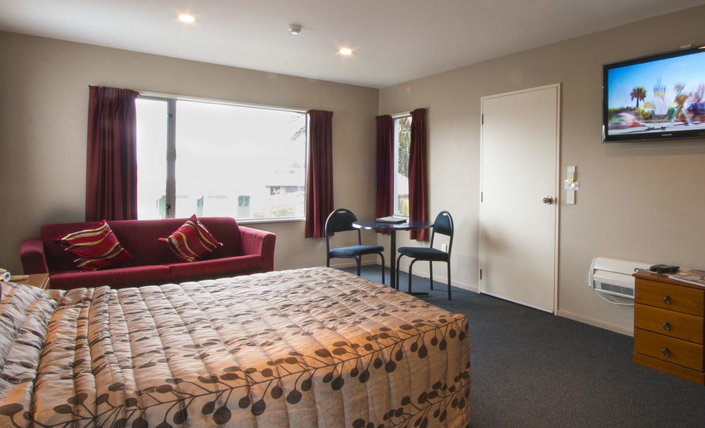 Phoenix Motels Temuka Buitenkant foto
