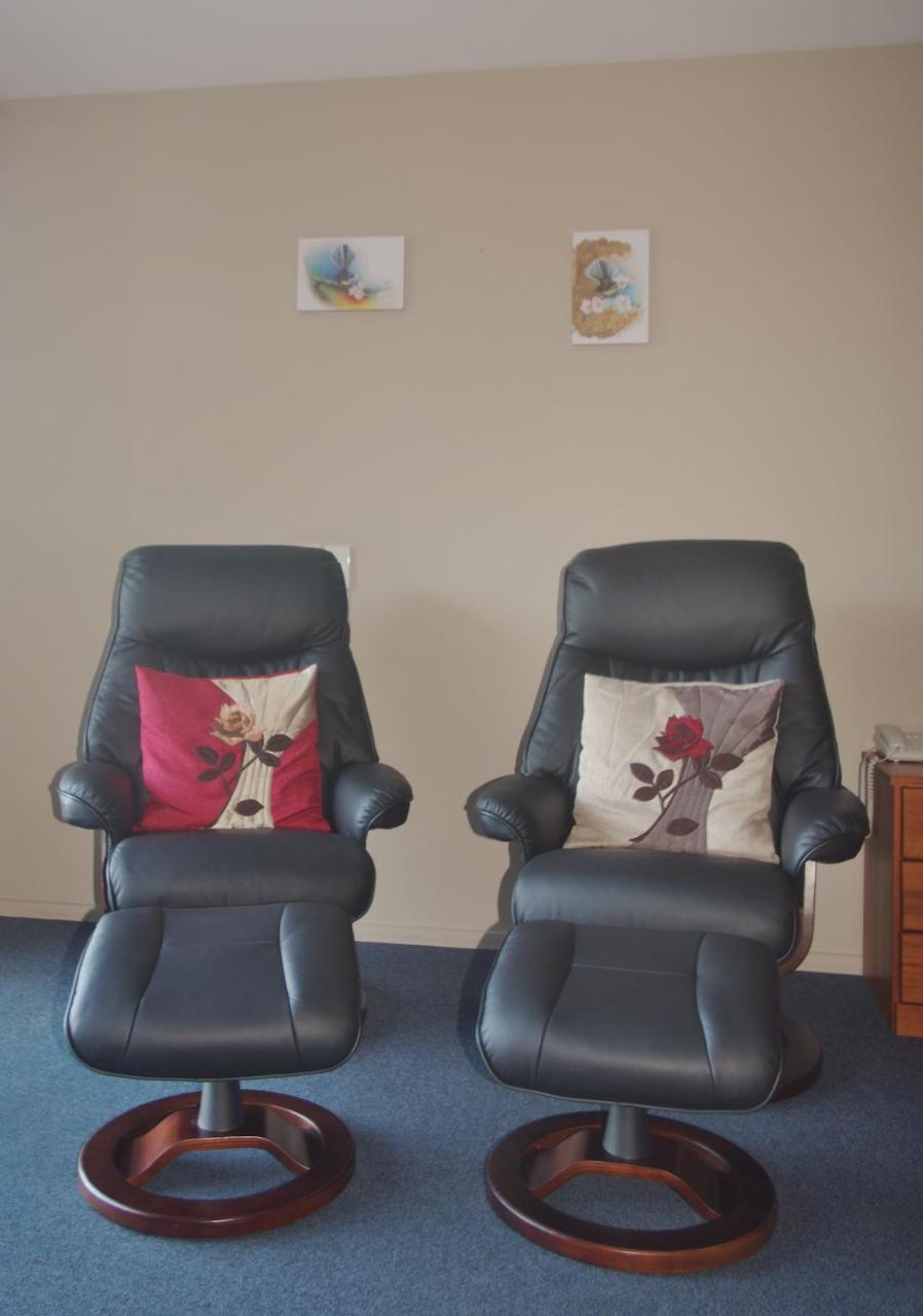 Phoenix Motels Temuka Buitenkant foto
