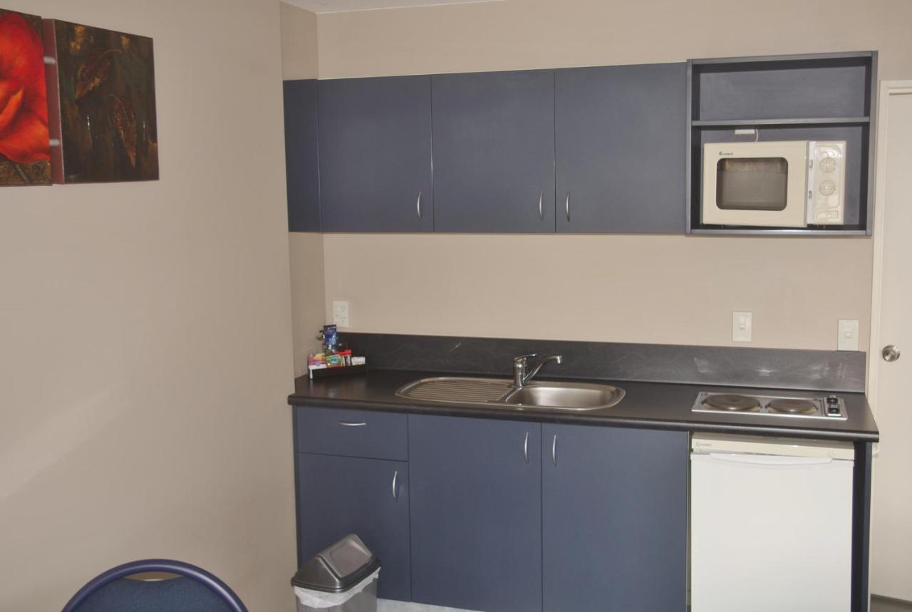 Phoenix Motels Temuka Buitenkant foto